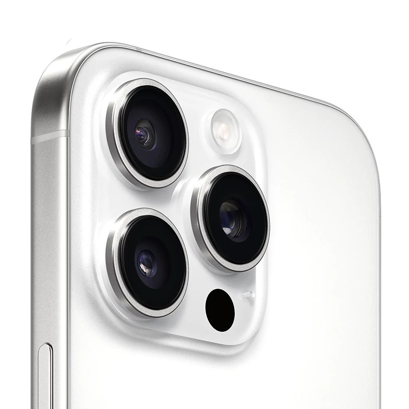 ایفون 16 پرو نمای دوربین
